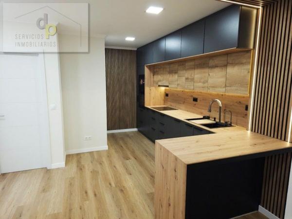 Venta de piso en Piso en Nieves Piñol, 7, Torrellano, Elche / Elx, Elche / Elx
thumbnail 2
