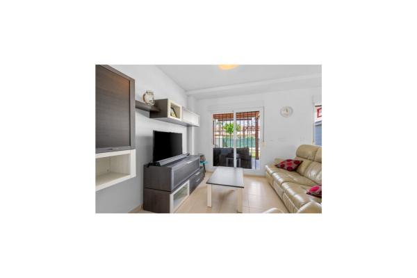 Independent chalet for sale in Casa o chalet en Doña Pepa, Rojales, Rojales
thumbnail 2