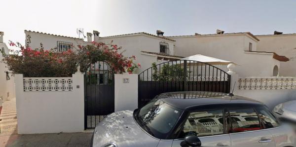 Частный шале на продаже в  Casa o chalet en Calle Polop de la Marina, Alfaz del Pi Pueblo-Urbanizaciones, Alfaz del Pi, Алфаз дель Пи photo 1