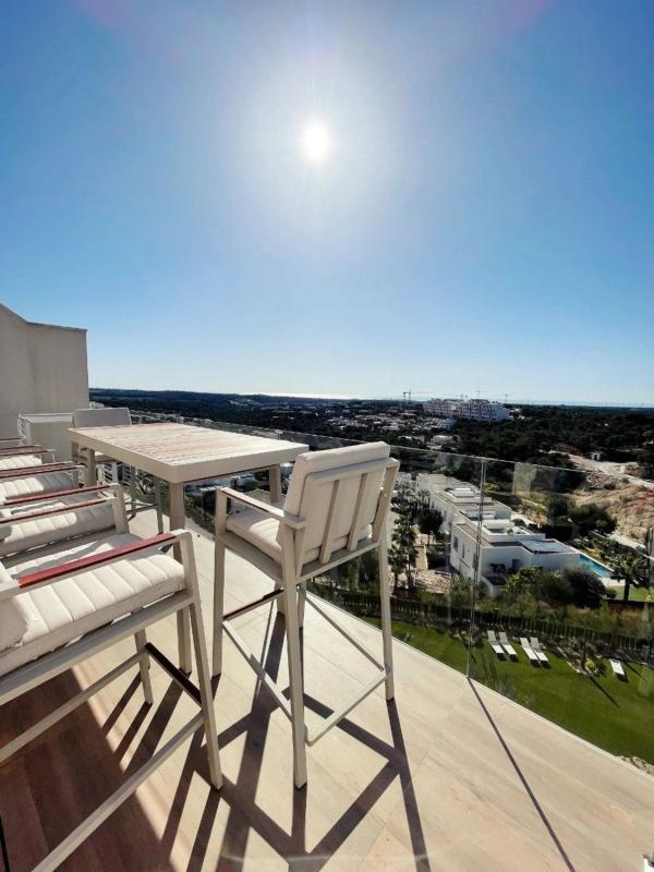 Sale of apartment in Piso en Las Colinas Golf, Orihuela, Orihuela
 photo 5
