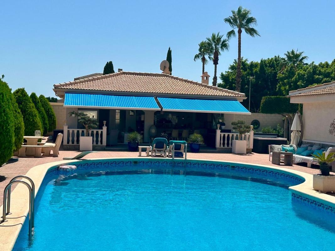 Properties for sale and rent in Spain photo 2