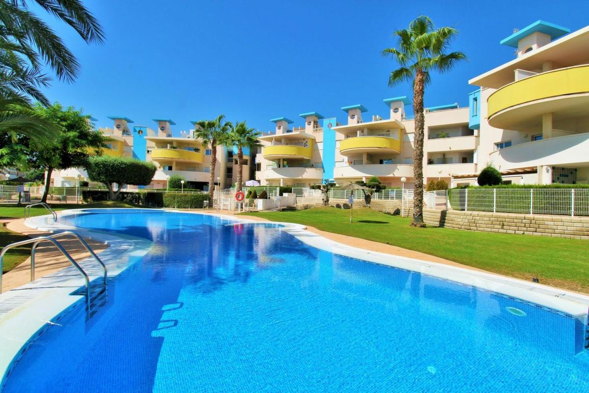 Sale of apartment in Piso en Calle Paquito el Chocolatero, 8, Villamartín, Orihuela, Orihuela
photo 2