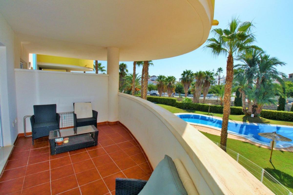 Sale of apartment in Piso en Calle Paquito el Chocolatero, 8, Villamartín, Orihuela, Orihuela
photo 4