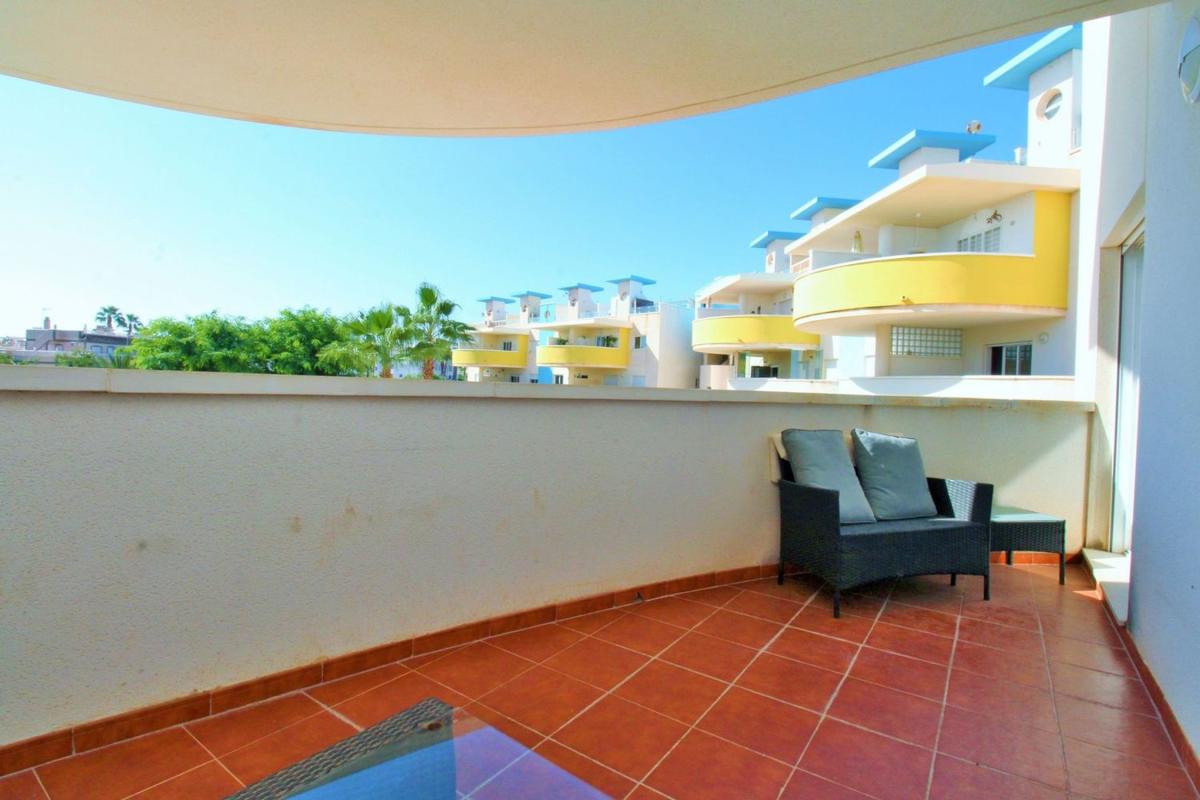 Sale of apartment in Piso en Calle Paquito el Chocolatero, 8, Villamartín, Orihuela, Orihuela
photo 5