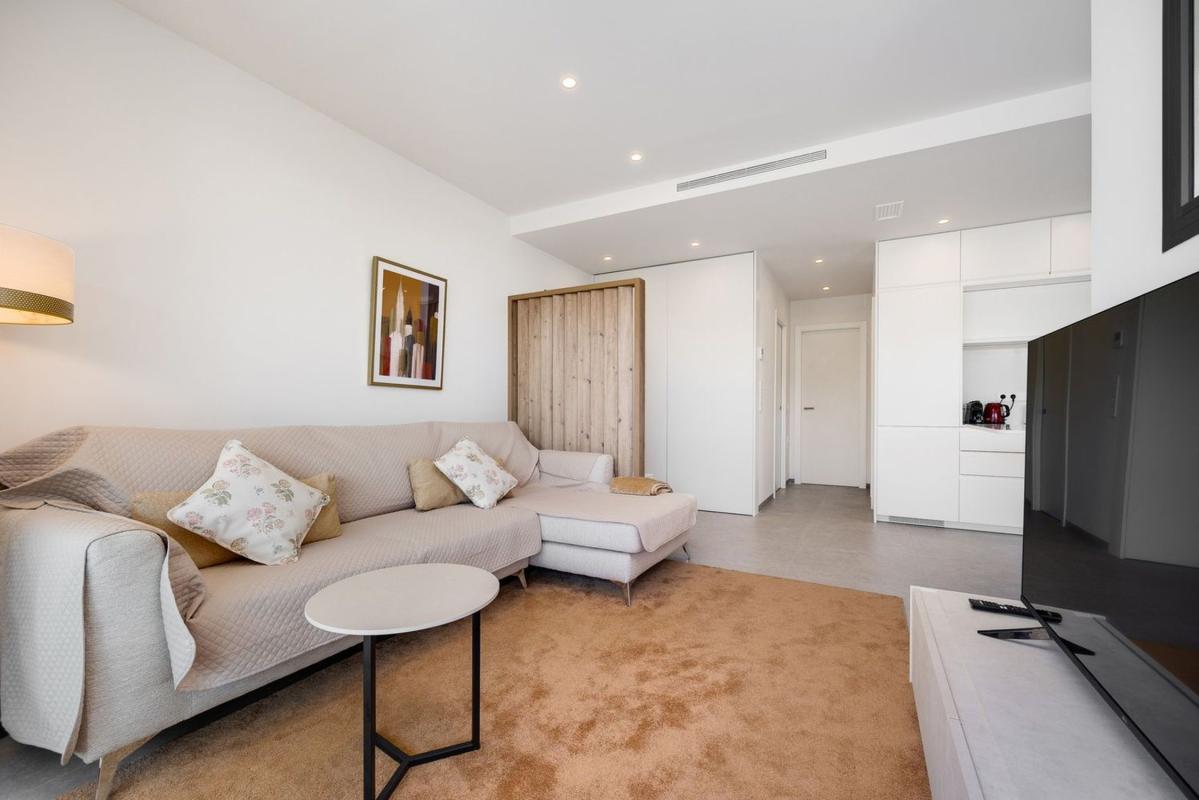Sale of apartment in Piso en Las Colinas Golf, Orihuela, Orihuela
 photo 4