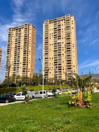 Venta de piso en Piso en Avenida Murtal, 3, Playa de Poniente, Benidorm, Benidorm
photo 1