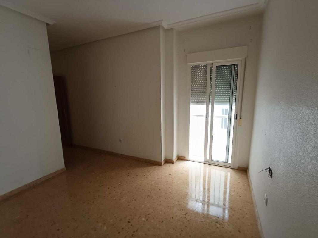 Продажа квартиры на Piso en Calle Castelló Castellon, Crevillente, Кревильенте
photo 2