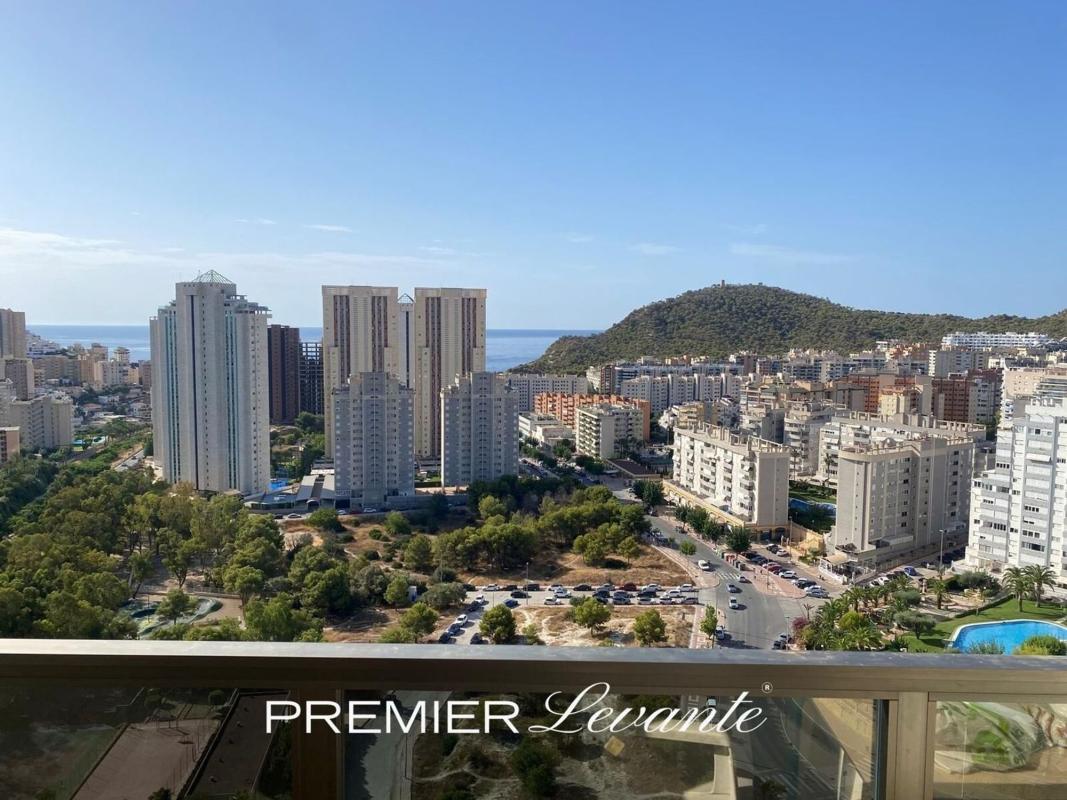 Продажа квартиры на Piso en Avenida Mariners de la Vila Joiosa, Cala Palmera - Atrium, La Villajoyosa / Vila Joiosa, Ла Виллахойоса / Вила Хойоса
photo 1