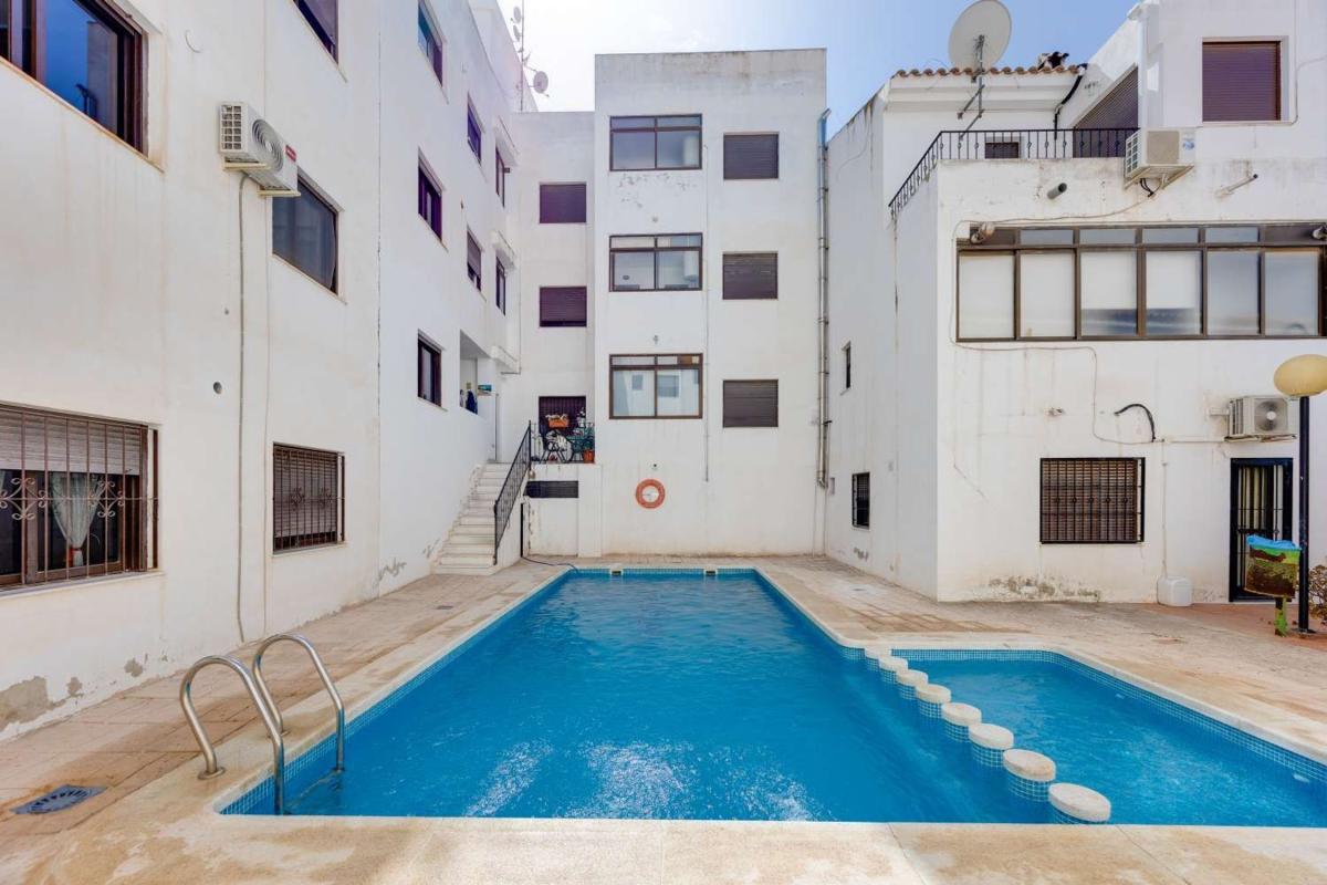 Продажа квартиры на Piso en Calle el Calvario, Centro, San Miguel de Salinas, Сан-Мигель-де-Салинас
photo 4