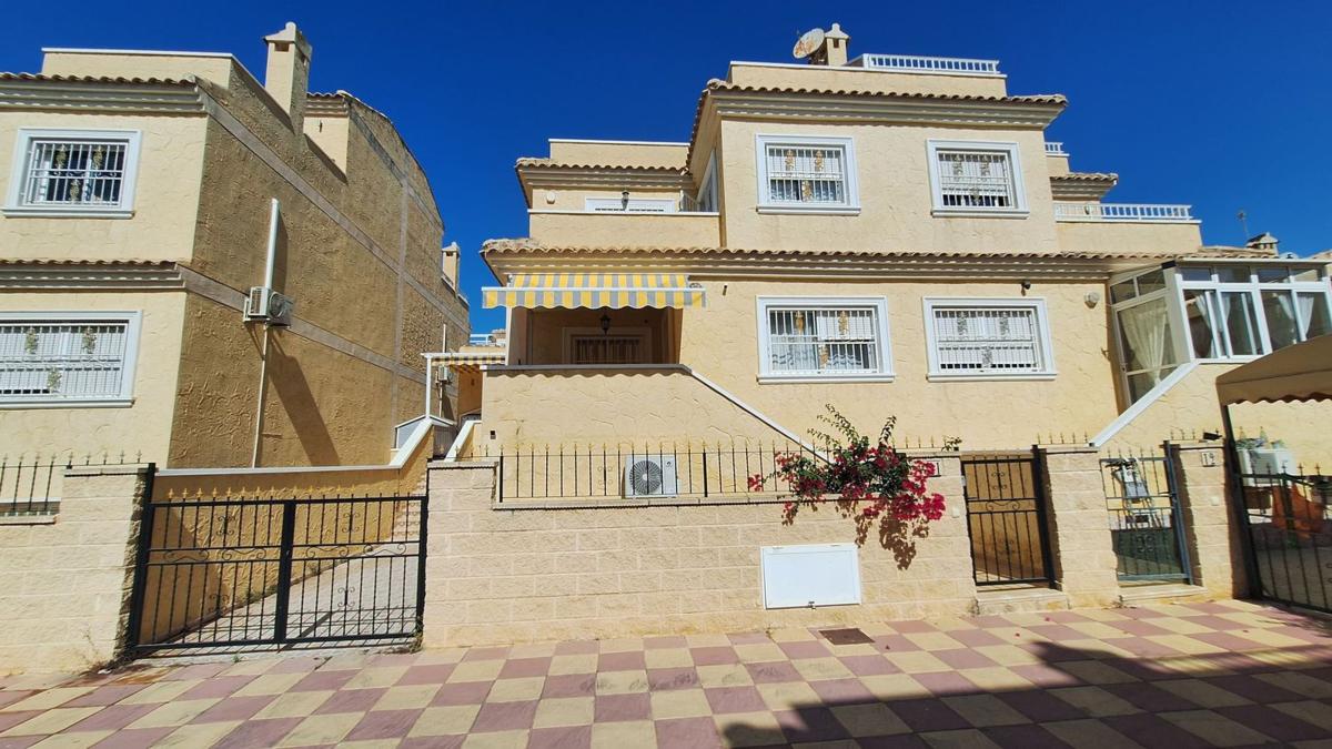 Propiedades en venta y alquiler en España photo 2