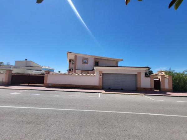 Casa o chalet independiente en Calle Velázquez, Centro de la Ciudad Quesada, Rojales photo 2