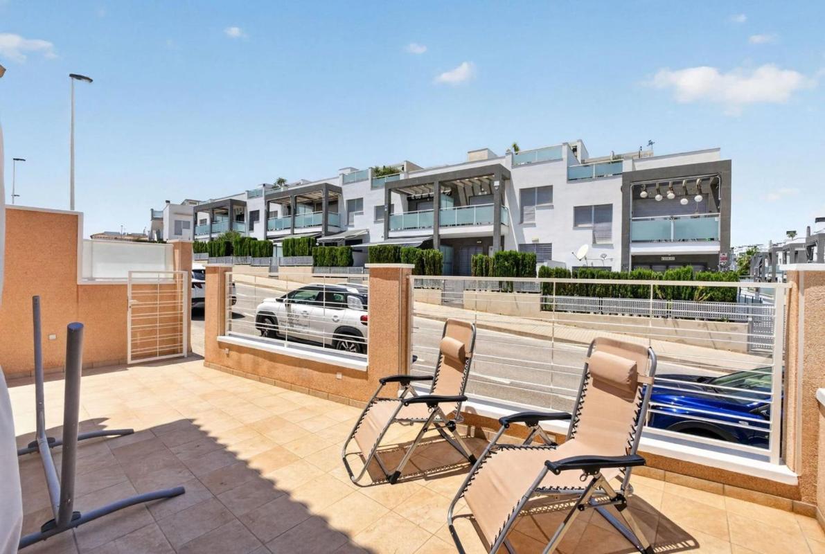 Sprzedaż mieszkania w Piso en Los Balcones - Los Altos del Edén, Torrevieja, Torrevieja
 photo 3