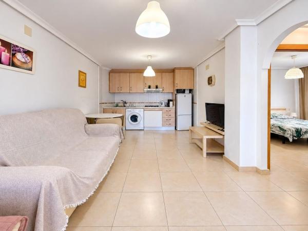 Venta de piso en Piso en Playa de los Locos, Torrevieja, Torrevieja
photo 1