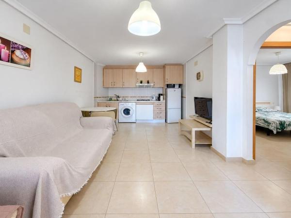 Venta de piso en Piso en Playa de los Locos, Torrevieja, Torrevieja
thumbnail 3