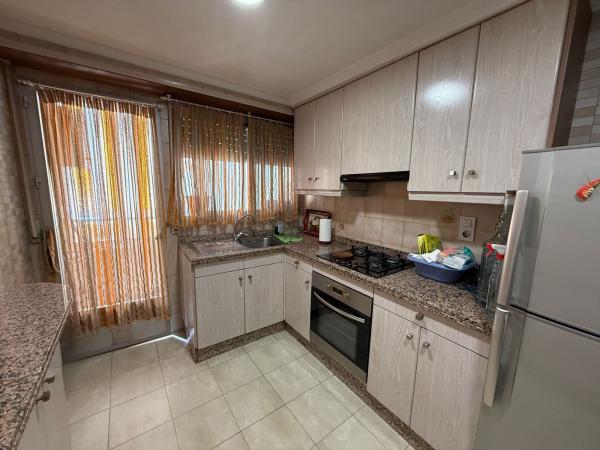Продажа квартиры на Piso en San Isidro, 12, Barri Eixample, Alcoy / Alcoi, Алкой
thumbnail 2