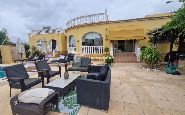 Casa o chalet independiente en Catral photo 3