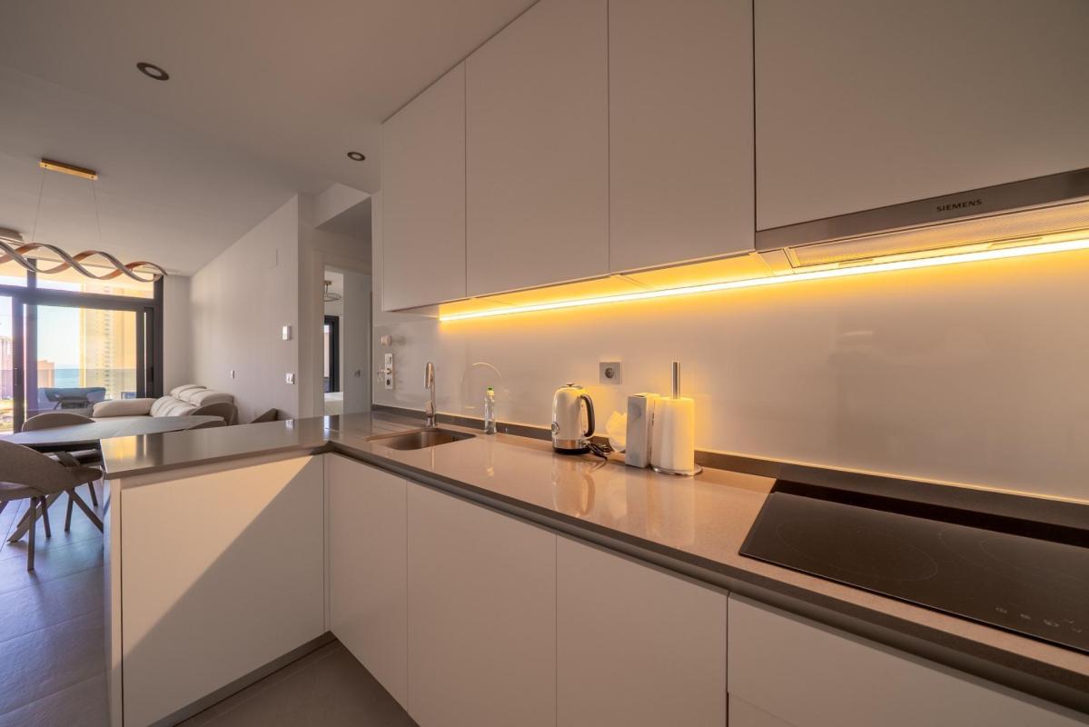 Excelente nuevo apartamento con vistas panorámicas en Benidorm!, Benidorm
photo 2