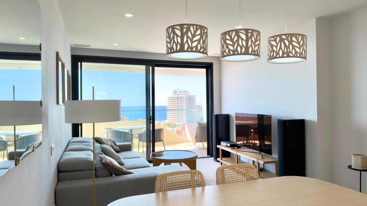 Exclusivo apartamento en Benidorm Beach listo para entrar a vivir, Benidorm
photo 1