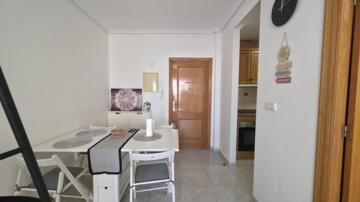 Venta de piso en Playa de los Locos, Torrevieja
 photo 3