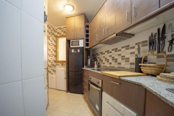 Venta de piso en Piso en Calle Campoamor, Puerto Deportivo, Torrevieja, Torrevieja
 photo 4