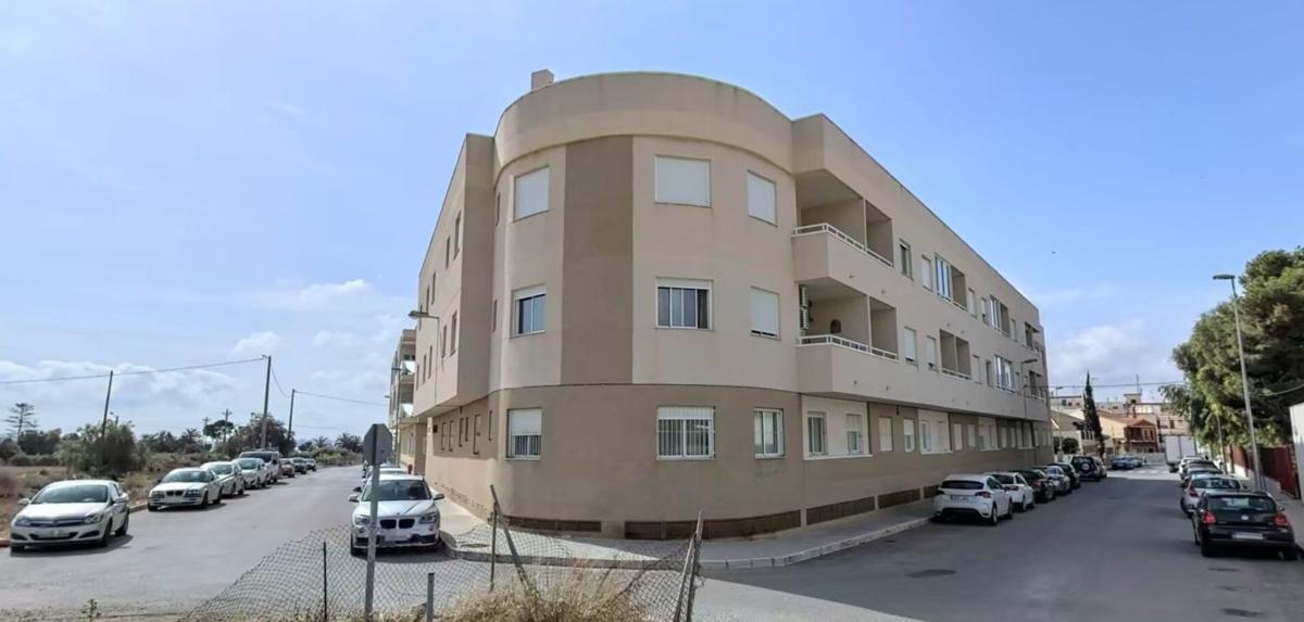 Sale of apartment in Piso en Calle las Salinas, Los Montesinos, Los Montesinos
photo 3