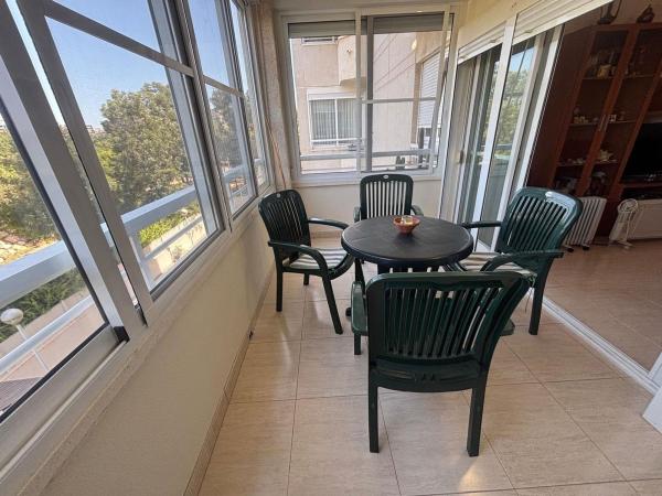 Venta de piso en Piso en Oviedo, 12, Playa de San Juan, Alicante / Alacant, Alicante / Alacant
 photo 2