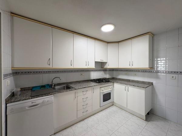 Venta de piso en Piso en Calle Joaquín Rodrigo, 7, L'Albir, Alfaz del Pi, Alfaz del Pi
 photo 4