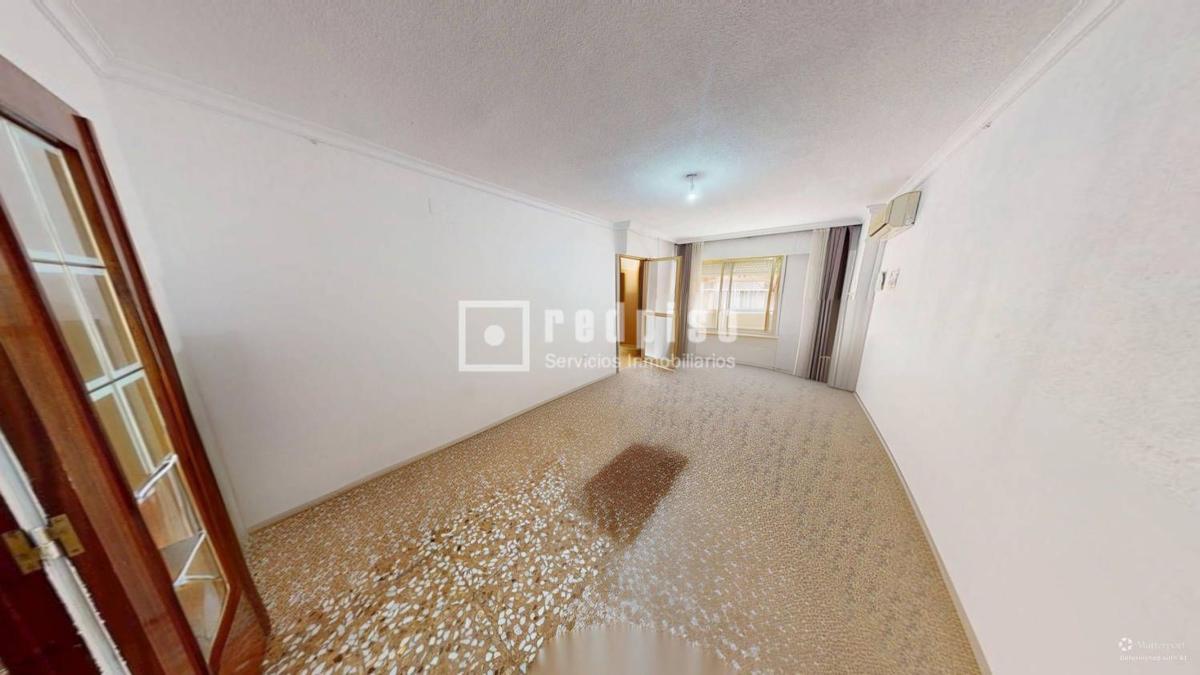 Продажа квартиры на Piso en Calle Cisne, La Florida Portazgo, Alicante / Alacant, Аликанте / Алакант
 photo 3