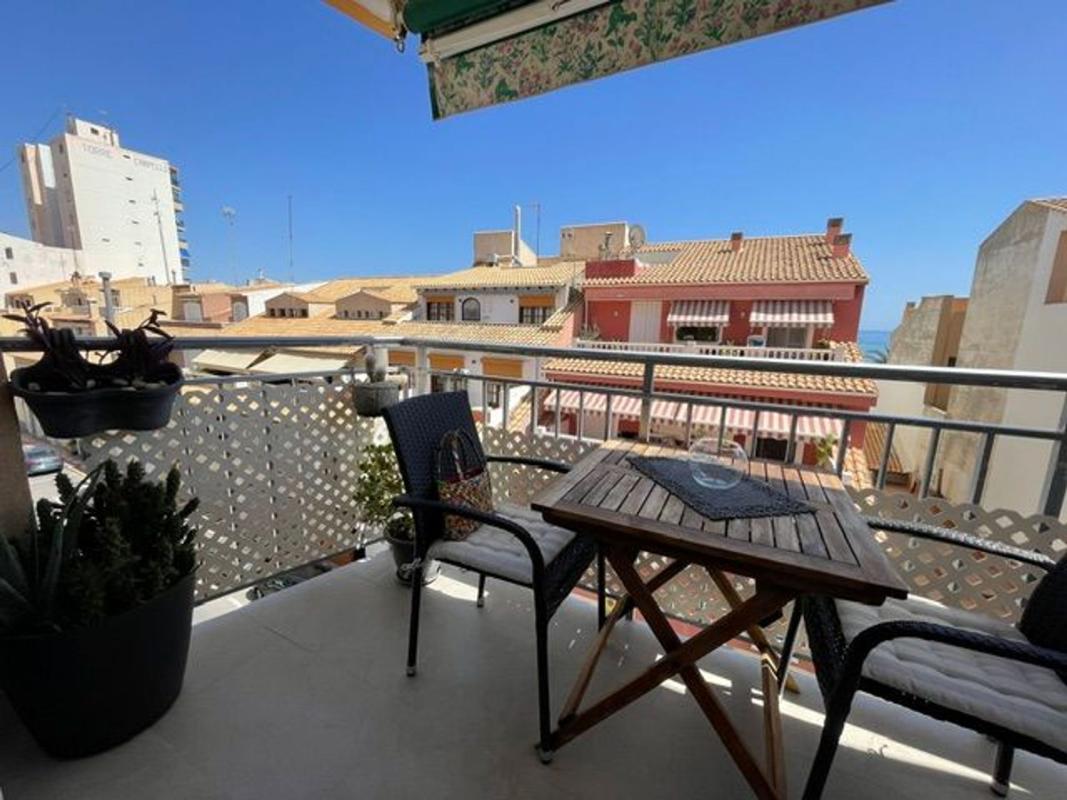 Venta de piso en Piso en Calle Sant Pere, Campello Playa, El Campello, El Campello
photo 2