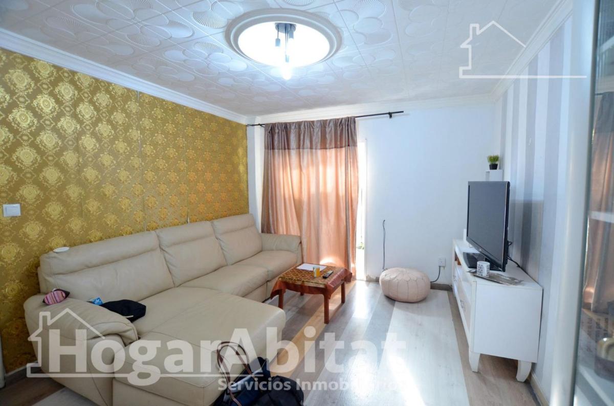 Venta de piso en Piso en Calle Beniarrés, Nou Alacant, Alicante / Alacant, Alicante / Alacant
photo 1