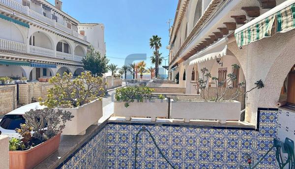 Venta de piso en Piso en Tamarit - Playa Lissa, Santa Pola, Santa Pola
 photo