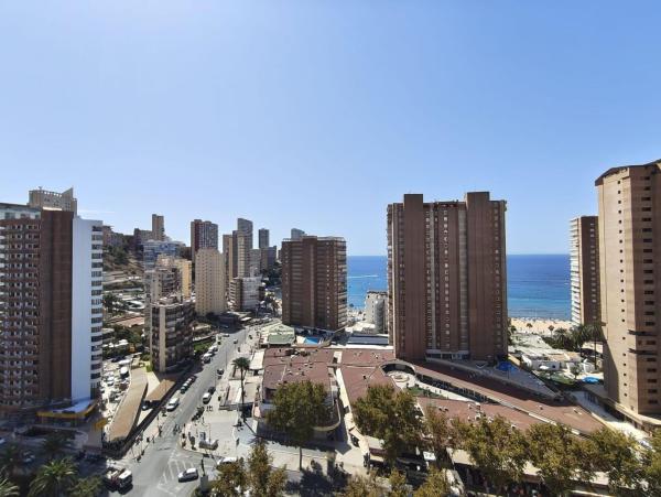 Sprzedaż mieszkania w Piso en Avenida Ametlla de Mar, Playa de Levante, Benidorm, Benidorm
 photo 3