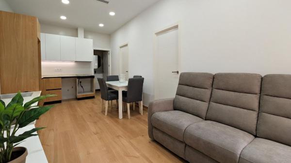 Venta de piso en Piso en Reina Victoria-Miguel Hernández, Elche / Elx, Elche / Elx
 photo 2