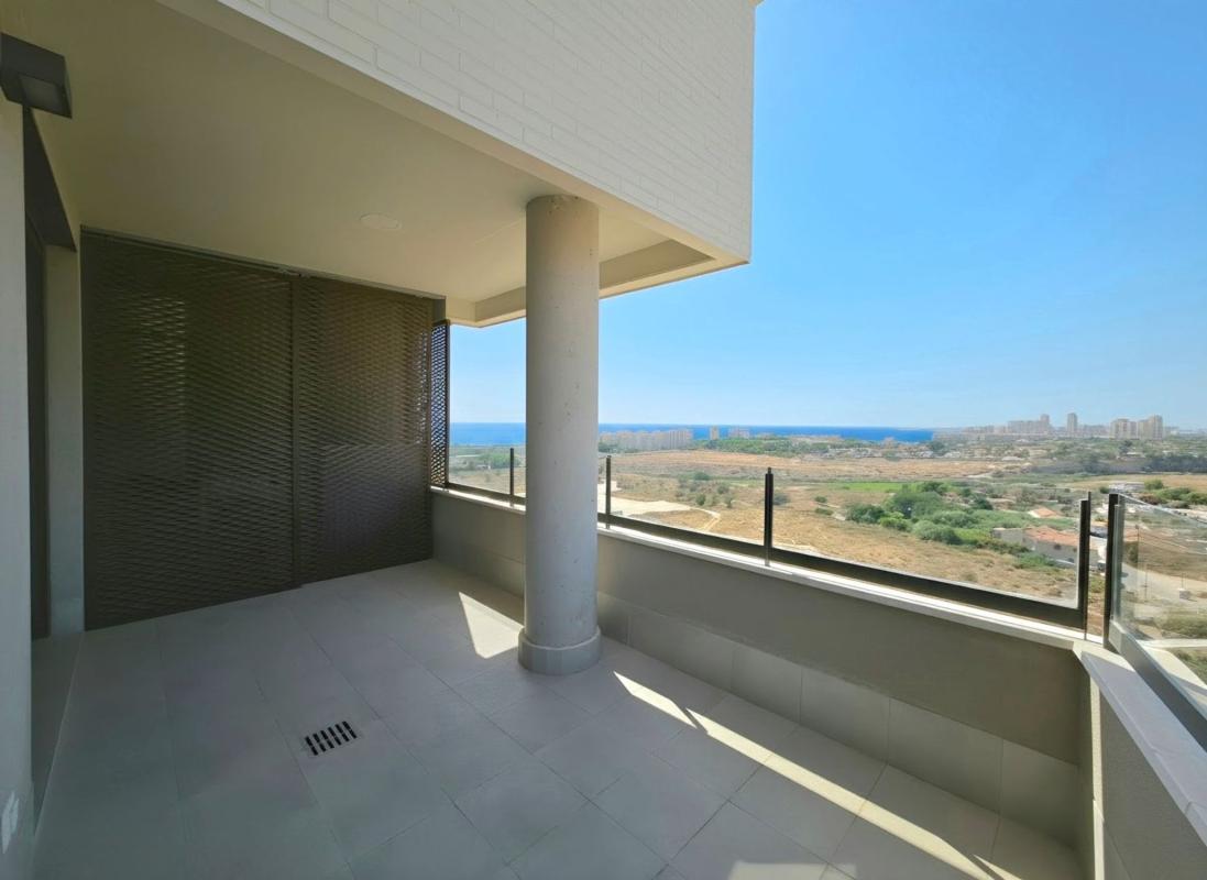 Venta de piso en Piso en Avenida Ausiàs March, Campello Pueblo, El Campello, El Campello
photo 1