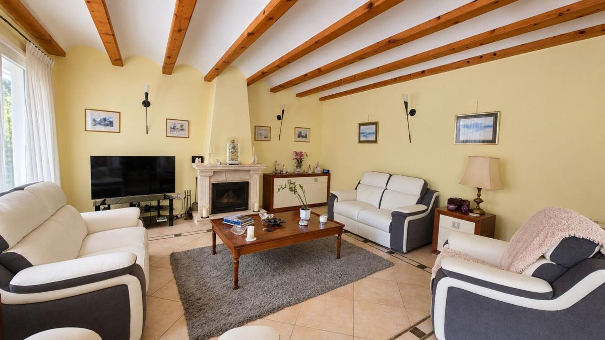 Properties for sale and rent in Spain photo 5