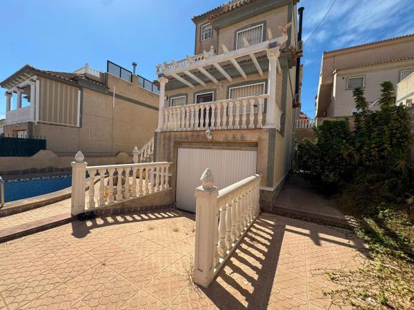 Casa o chalet independiente en Calle Marbella, Blue Lagoon - Galán, San Miguel de Salinas photo 1