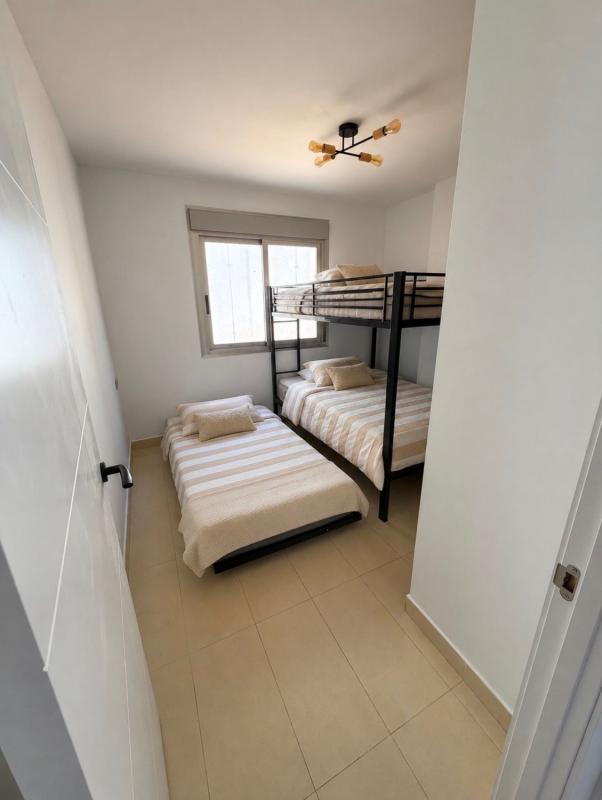 Sprzedaż mieszkania w Piso en Calle Callosa d'en Sarrià, 14, Cala de Finestrat, Finestrat, Finestrat
photo 3