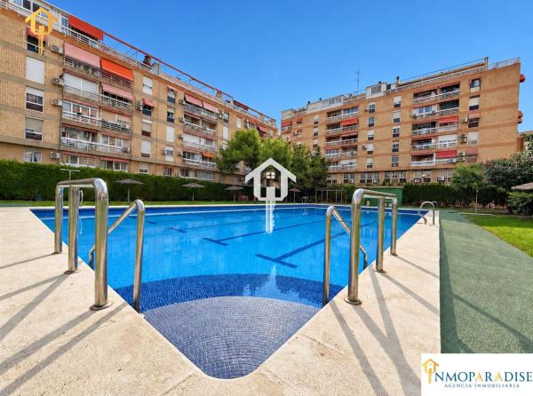 Venta de piso en Piso en Calle Metge Pedro Herrero, Alipark, Alicante / Alacant, Alicante / Alacant
 photo 1