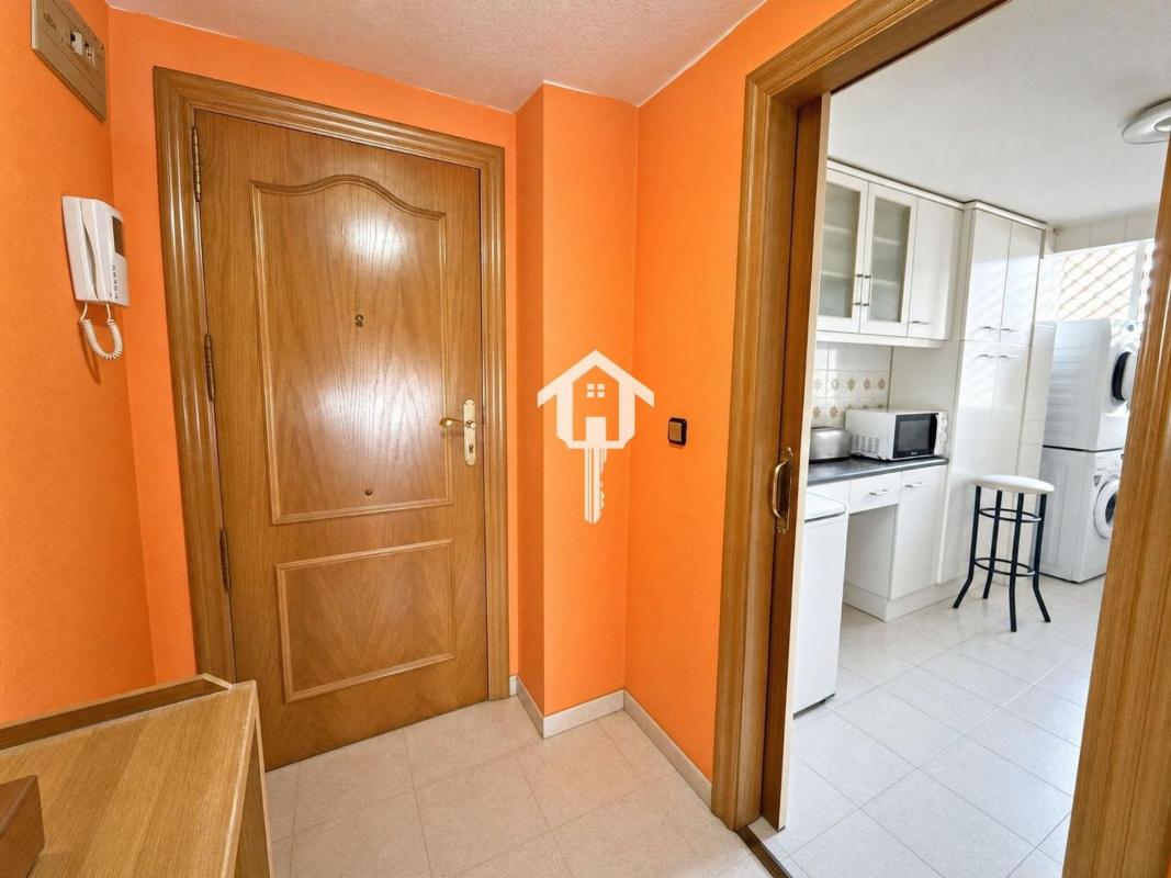 Venta de piso en Piso en Calle Metge Pedro Herrero, Alipark, Alicante / Alacant, Alicante / Alacant
photo 4