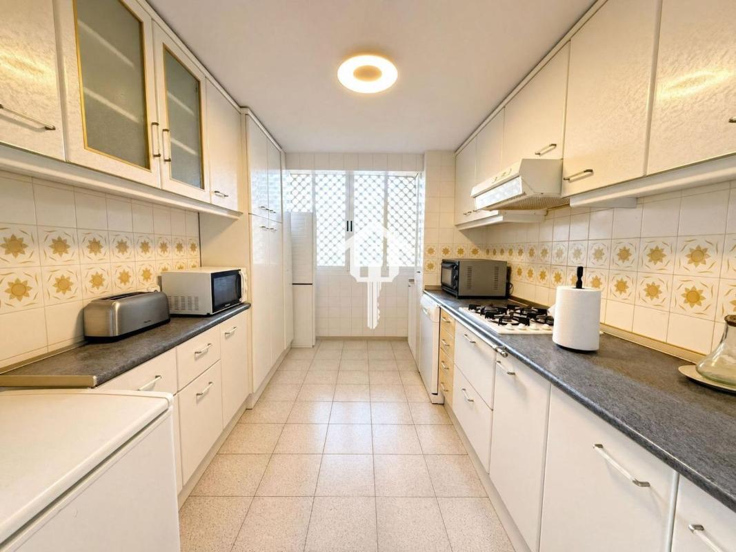 Venta de piso en Piso en Calle Metge Pedro Herrero, Alipark, Alicante / Alacant, Alicante / Alacant
photo 5