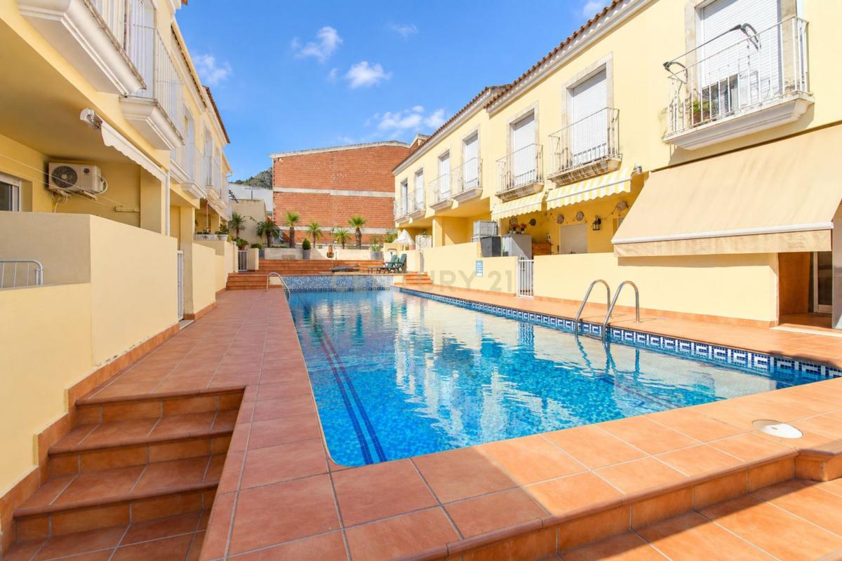 Sale of apartment in Piso en Calle Enric Valor s/n, Sagra, Sagra
photo 1