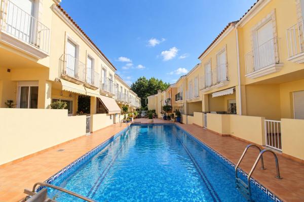 Sale of flat in Piso en Calle Enric Valor s/n, Sagra, Sagra
thumbnail 2