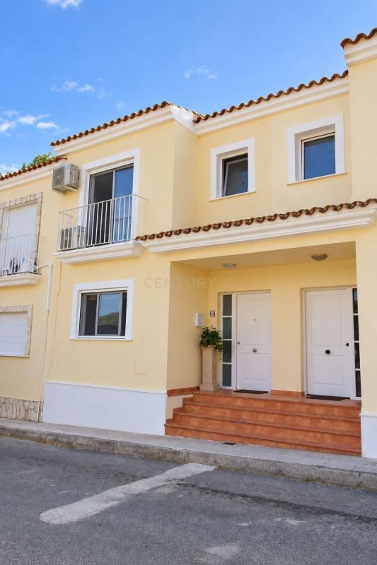 Sale of apartment in Piso en Calle Enric Valor s/n, Sagra, Sagra
photo 3
