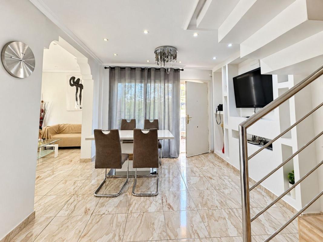 Venta de duplex en Dúplex en Calle Francisco Diez Martinez, La Siesta - El Salado - Torreta, Torrevieja, Torrevieja photo 4