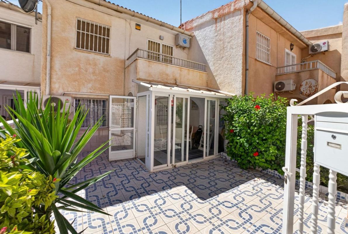 Sale of apartment in Piso en Calle Guadalajara s/n, Cabo Cervera, Torrevieja, Torrevieja
photo 3