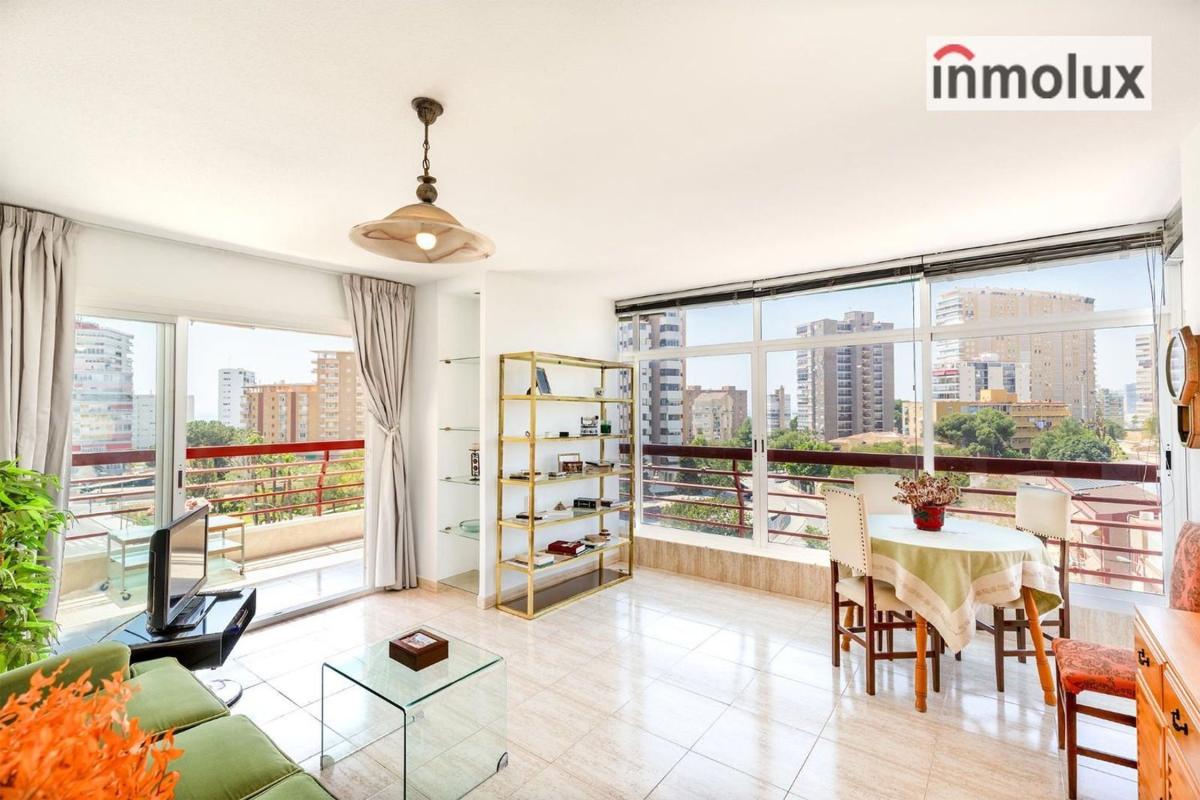 Продажа квартиры на Piso en Calle Esportista Juan Matos, La Albufereta, Alicante / Alacant, Аликанте / Алакант
 photo 3