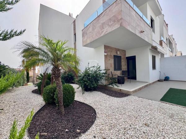Venta de piso en Piso en Calle Sevilla, 9, La Alberca, Polop, Polop
photo 1