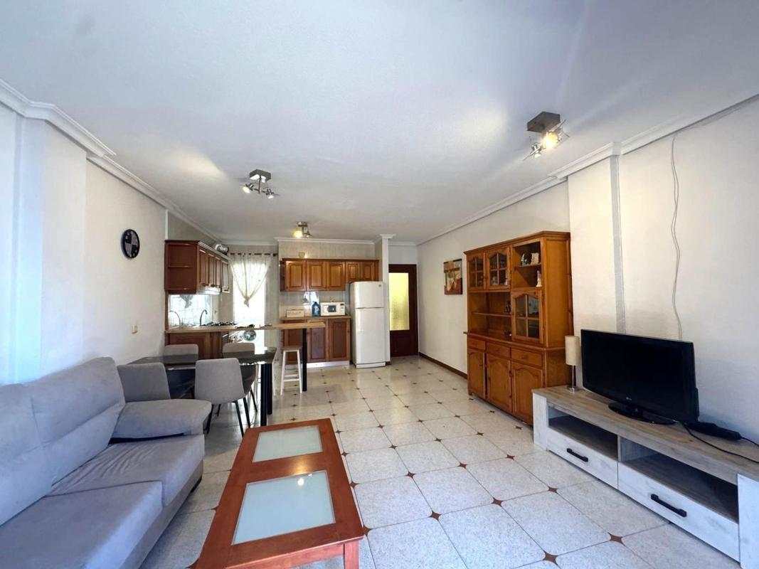 Venta de piso en Piso en Playa de los Locos, Torrevieja, Torrevieja
photo 1