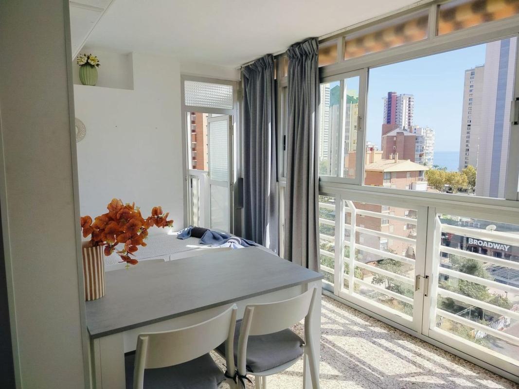 Venta de piso en Piso en Avenida de Mallorca, Pueblo Levante, Benidorm, Benidorm
photo 1