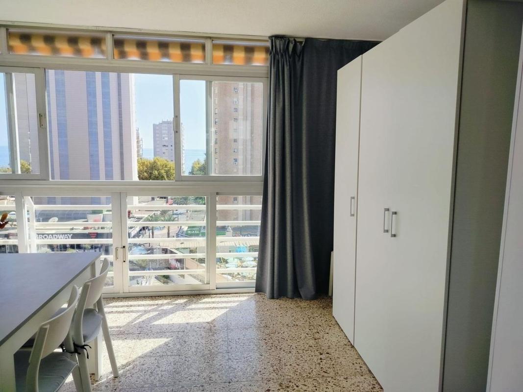 Venta de piso en Piso en Avenida de Mallorca, Pueblo Levante, Benidorm, Benidorm
photo 3